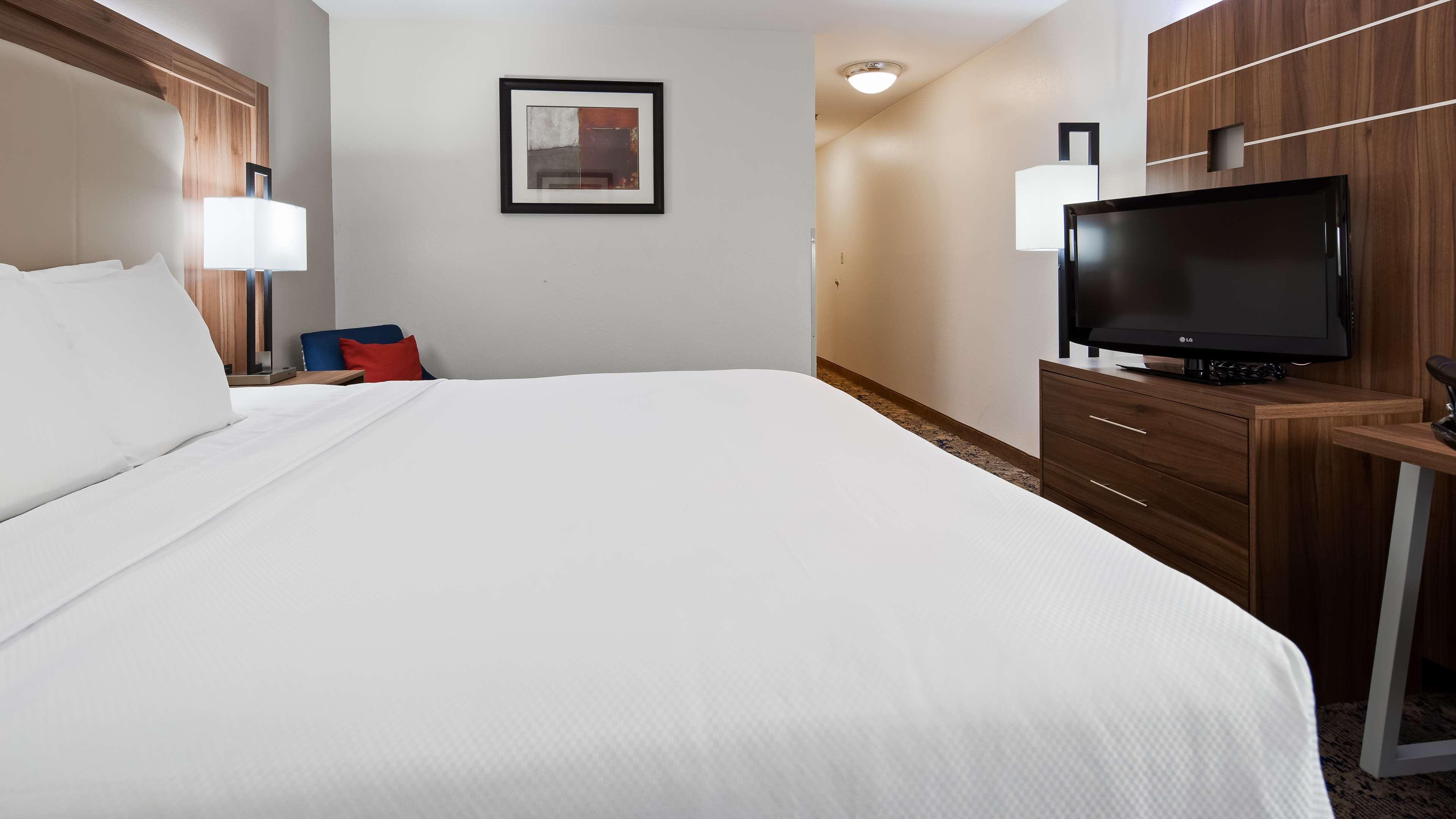 Best Western Plus Kansas City Airport - Kci East Exterior photo